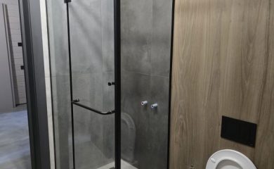 кабинки под душевую